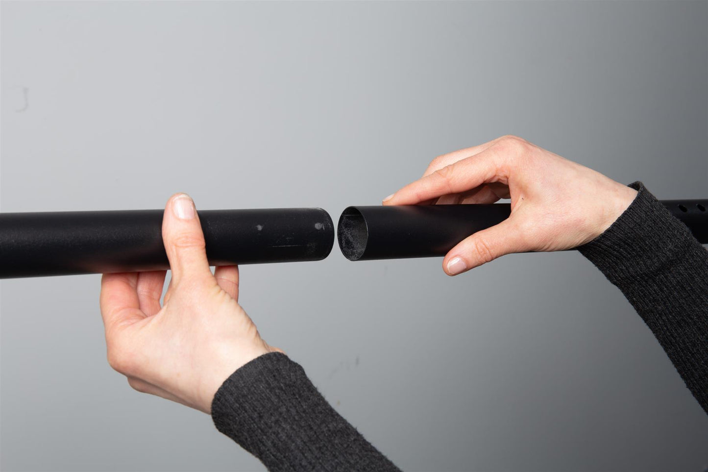Telescopic Portable indoor garment rack tools in matt black