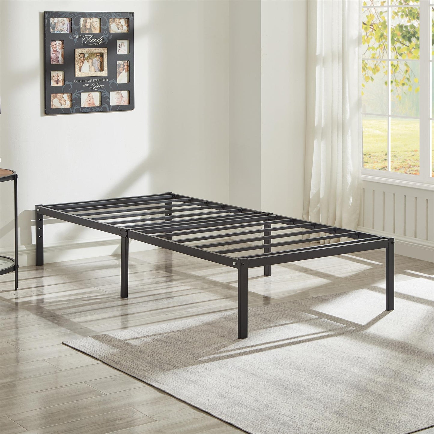 Single Metal Bed Frame Durable Black Powder Coating, 198 x 91 x 40 cm