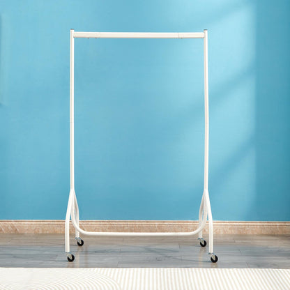 3ft x 5ft Heavy duty clothes rail in white