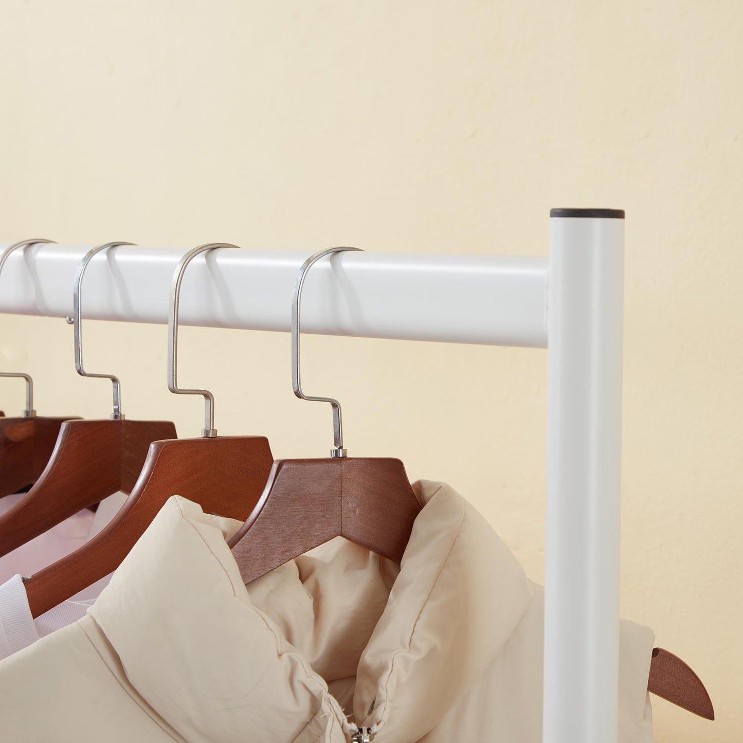 Superior Heavy Duty 6FT Long x 5FT Tall Clothes Rail In Black